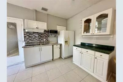 9292 Jamaica Dr #B, Cutler Bay, FL 33189 - Photo 5