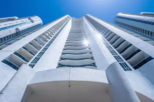 15901 Collins Ave, Sunny Isles Beach, FL 33160 - Photo 3