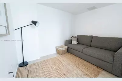 31 SE 6th St #301, Miami, FL 33131 - Photo 29