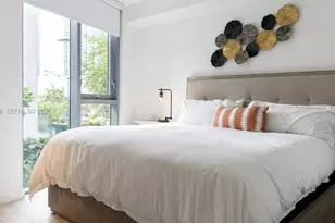 31 SE 6th St, Miami, FL 33131 - Photo 23