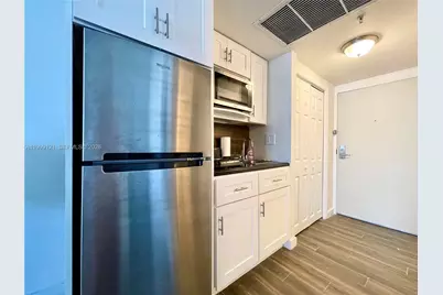 19201 Collins Ave #504, Sunny Isles Beach, FL 33160 - Photo 5