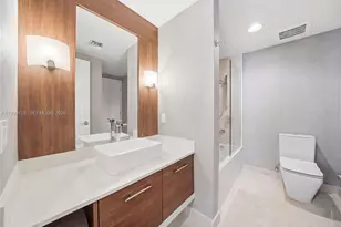 601 NE 27th St, Miami, FL 33137 - Photo 25