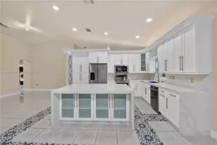6931 SW 159th Pl, Miami, FL 33193 - Photo 11