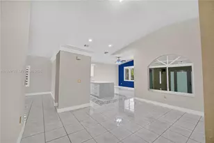 6931 SW 159th Pl, Miami, FL 33193 - Photo 9