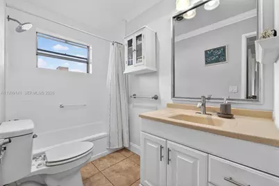 300 NE 14th Ave #505, Hallandale Beach, FL 33009 - Photo 27