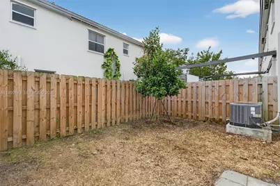 2662 SE 10th Street #2662, Homestead, FL 33035 - Photo 35