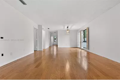 21810 Cypress Cir #26B, Boca Raton, FL 33433 - Photo 13