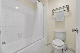 21810 Cypress Cir, Boca Raton, FL 33433 - Photo 19