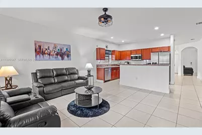 149 SE 36th Pl, Homestead, FL 33033 - Photo 11