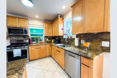 [Address not provided], Hollywood, FL 33020 - Photo 5