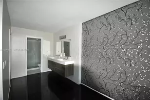 2030 S Ocean Dr, Hallandale Beach, FL 33009 - Photo 25