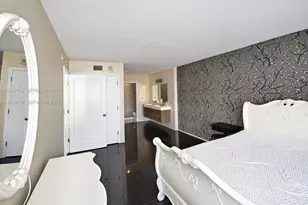 2030 S Ocean Dr, Hallandale Beach, FL 33009 - Photo 9