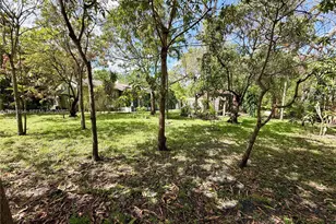 777 NE 144th St, North Miami, FL 33161 - Photo 17