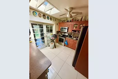 777 NE 144th St, North Miami, FL 33161 - Photo 11