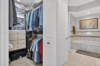 650 Valencia Ave #302, Coral Gables, FL 33134 - Photo 55