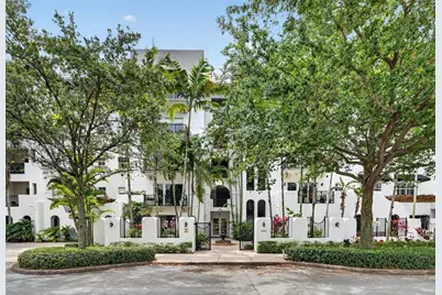 650 Valencia Ave #302, Coral Gables, FL 33134 - Photo 3
