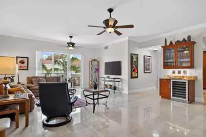 650 Valencia Ave #302, Coral Gables, FL 33134 - Photo 11