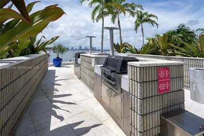 800 West Ave #946, Miami Beach, FL 33139 - Photo 37