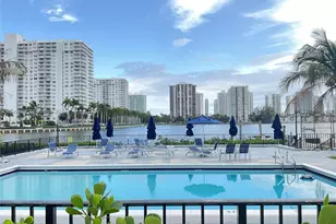 2780 NE 183rd St, Aventura, FL 33160 - Photo 19