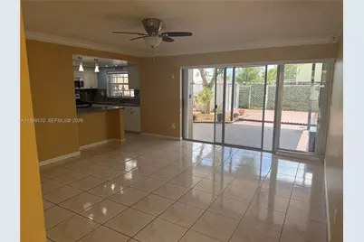 1486 W 72nd St, Hialeah, FL 33014 - Photo 7