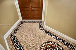 2000 Island Blvd, Aventura, FL 33160 - Photo 9