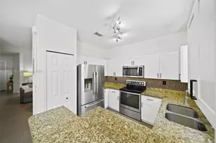 11613 NW 78th St, Doral, FL 33178 - Photo 29
