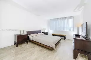 1500 Bay Rd, Miami Beach, FL 33139 - Photo 15