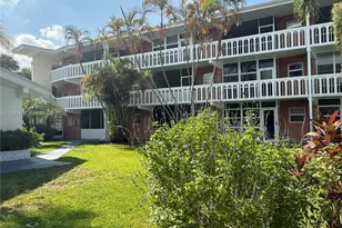 141 NE 10th Ave, Hallandale Beach, FL 33009 - Photo 41