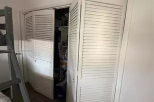 141 NE 10th Ave, Hallandale Beach, FL 33009 - Photo 21