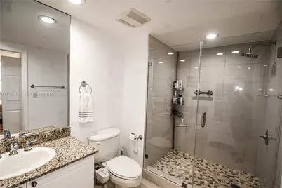 19501 W Country Club Dr #1014, Aventura, FL 33180 - Photo 11