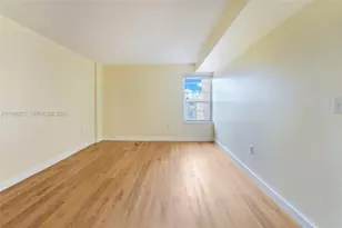 4801 NW 7th St, Miami, FL 33126 - Photo 13