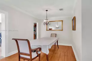 1160 NE 98th St, Miami Shores, FL 33138 - Photo 11