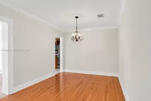 1160 NE 98th St, Miami Shores, FL 33138 - Photo 11