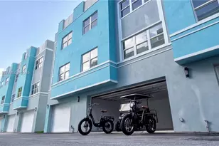 824 SE 12th Ct, Fort Lauderdale, FL 33316 - Photo 21