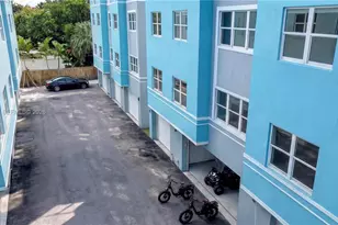 824 SE 12th Ct, Fort Lauderdale, FL 33316 - Photo 1