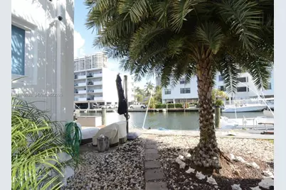 3681 NE 170th St #4, North Miami Beach, FL 33160 - Photo 37