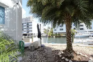 3681 NE 170th St, North Miami Beach, FL 33160 - Photo 37