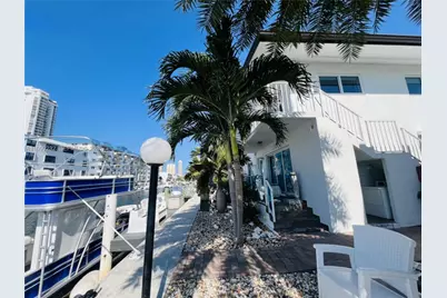 3681 NE 170th St #4, North Miami Beach, FL 33160 - Photo 7