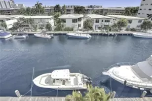 3681 NE 170th St, North Miami Beach, FL 33160 - Photo 35