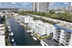 3681 NE 170th St, North Miami Beach, FL 33160 - Photo 39