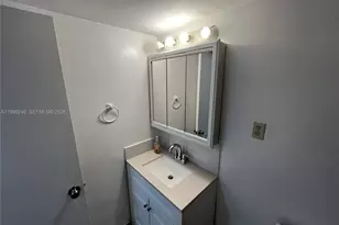 7473 SW 82nd St, Miami, FL 33143 - Photo 27