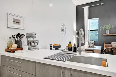 4373 NW 9th St, Plantation, FL 33317 - Photo 7