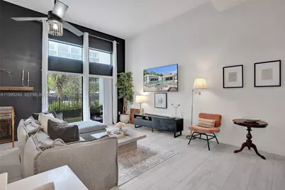 4373 NW 9th St, Plantation, FL 33317 - Photo 13