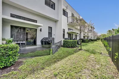 4373 NW 9th St, Plantation, FL 33317 - Photo 37