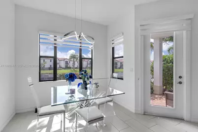 11778 SW 13th Ln, Pembroke Pines, FL 33025 - Photo 21