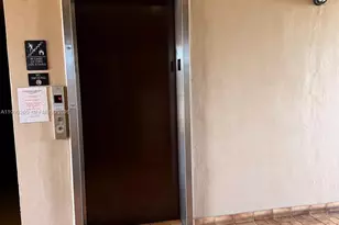 [Address not provided], Hallandale Beach, FL 33009 - Photo 35