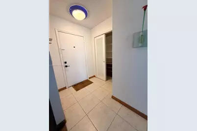 [Address not provided], Hallandale Beach, FL 33009 - Photo 29