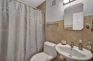 3996 Estepona Ave, Doral, FL 33178 - Photo 9