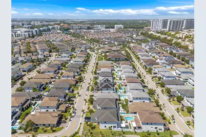 8037 NW 46th Ter, Doral, FL 33166 - Photo 31