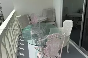 450 Golden Isles Dr, Hallandale Beach, FL 33009 - Photo 15